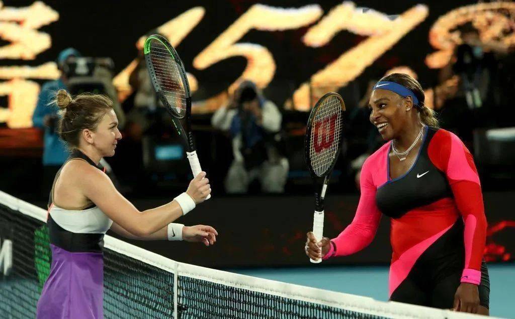 阿斯顿马丁完胜威廉姆斯，汉密尔顿状态火热