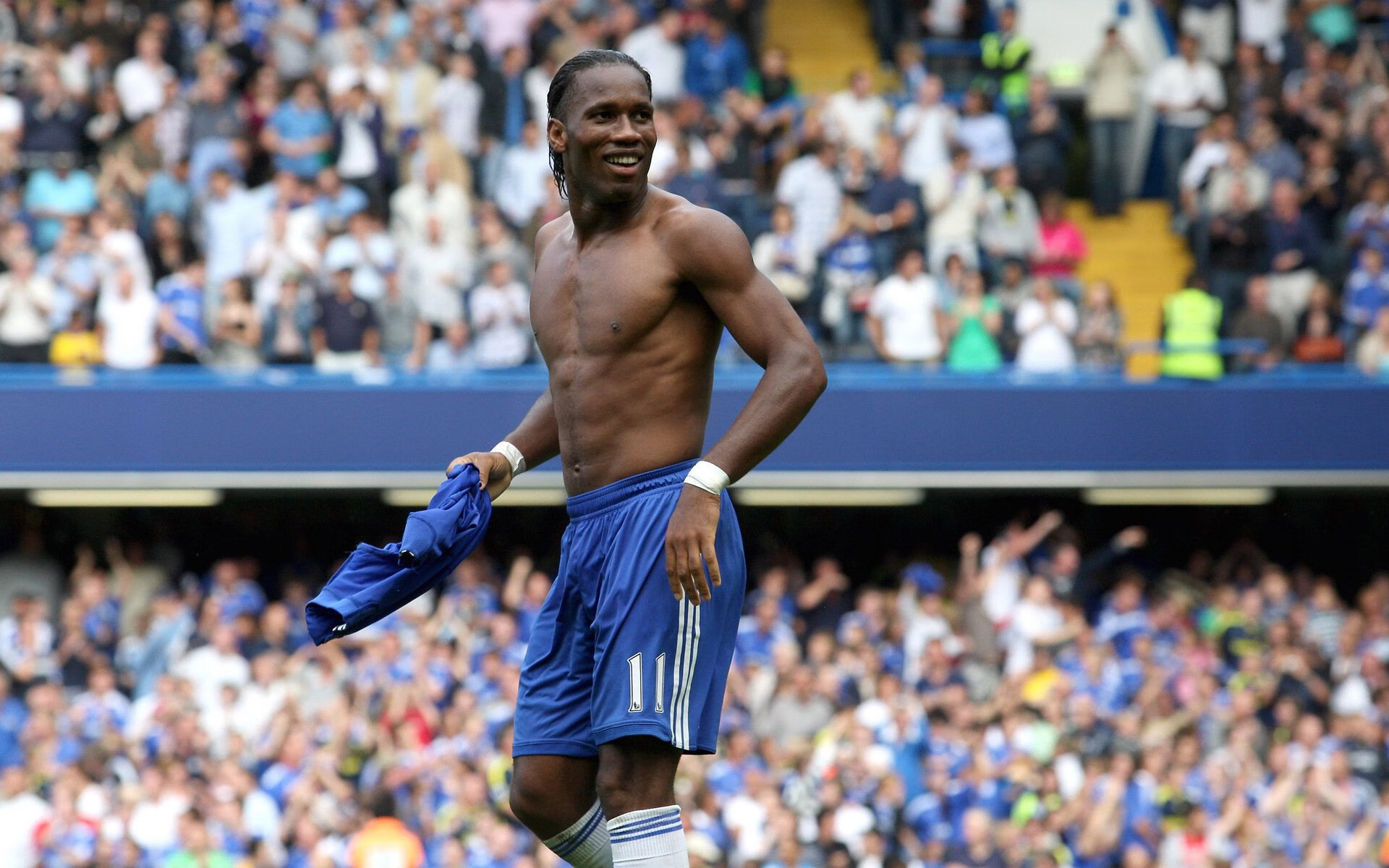 恩佐一剑封喉，那不勒斯客场掀翻塞维利亚，欧冠之路迎来关键转折