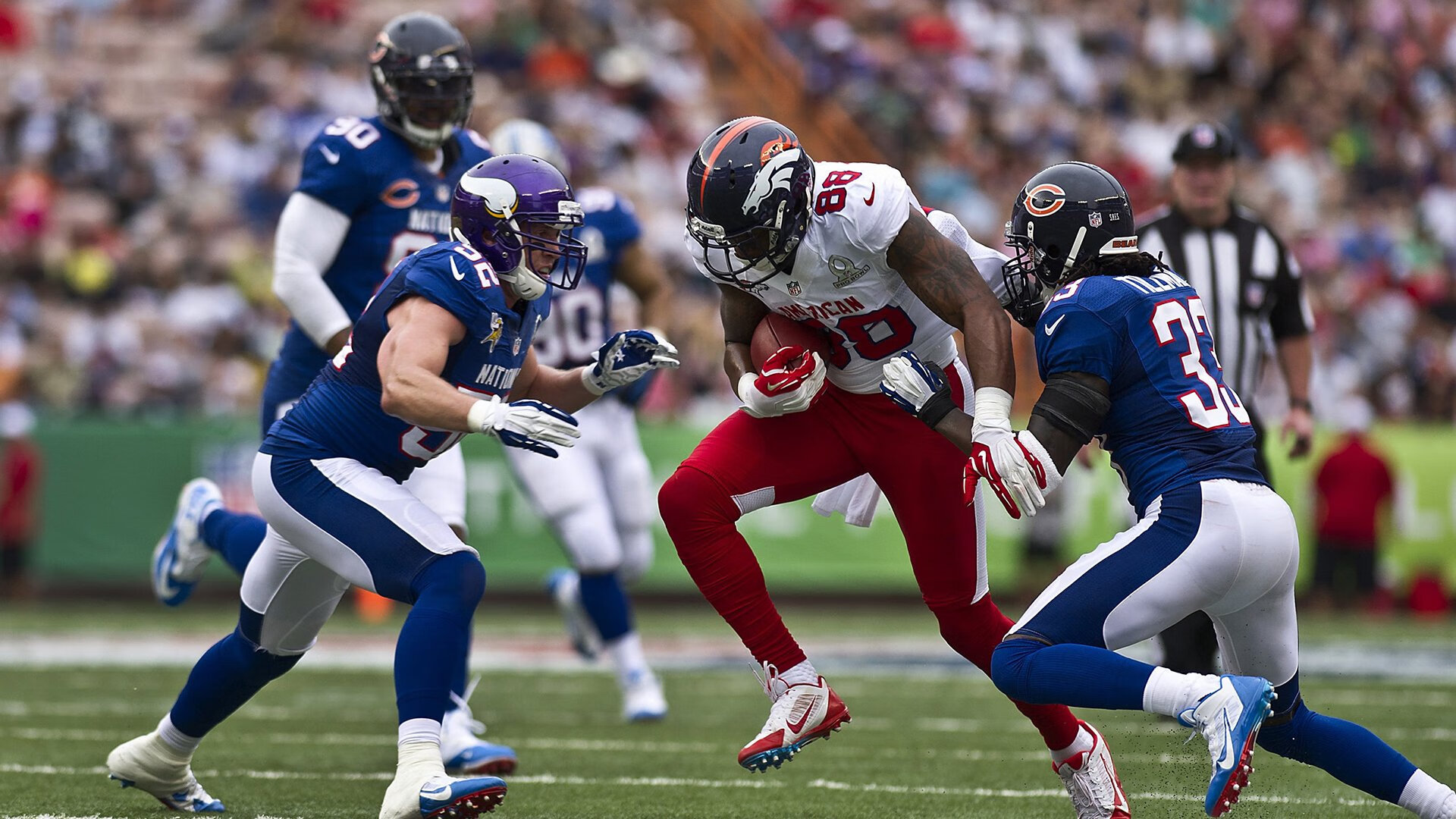 角斗场上的王权更迭，乔治攻防统治，雄鹿无情带走公牛