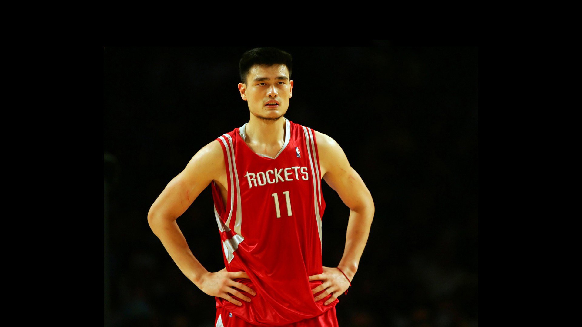 克莱因瓶里的鹰啸，当2026年的美加墨撞见1940年的底特律